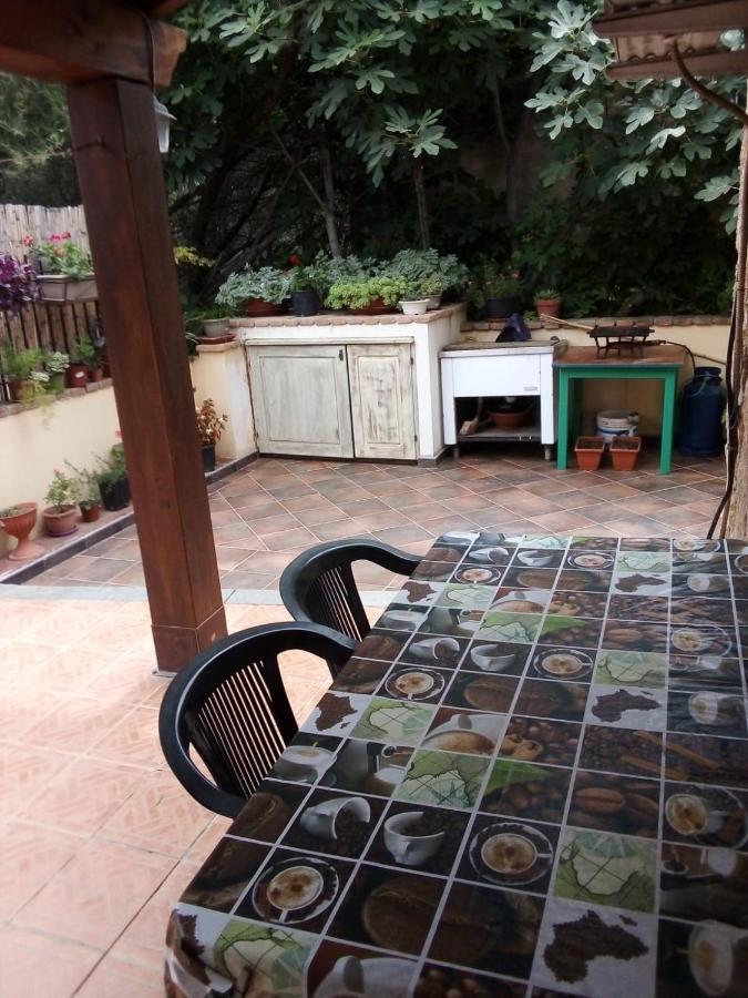 Appartamenti Quilici Санта Мария Наварезе Екстериор снимка